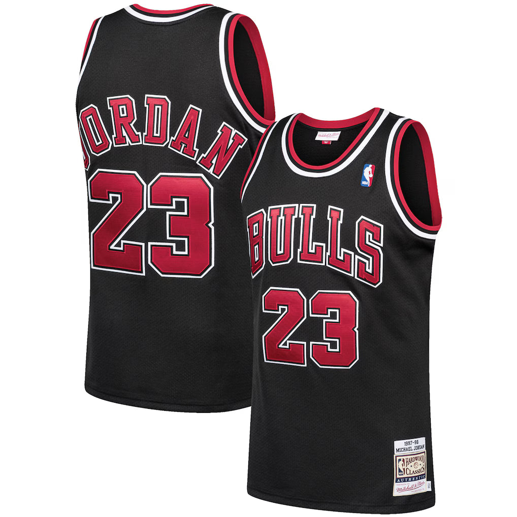 (NBA) Michael Jordan Chicago Bulls Mitchell & Ness 1997/98 Hardwood Classics Jersey - Black